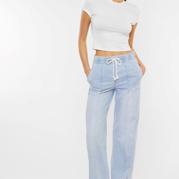Julia KanCan High Rise Elastic Band Flare Jeans | Women's Pants | Fall Fashion - Picture 4 of 14